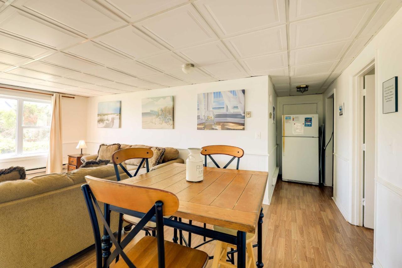 Hannahs Place - Quaint And Cozy Apt By The Beach! Emerald Isle Eksteriør billede