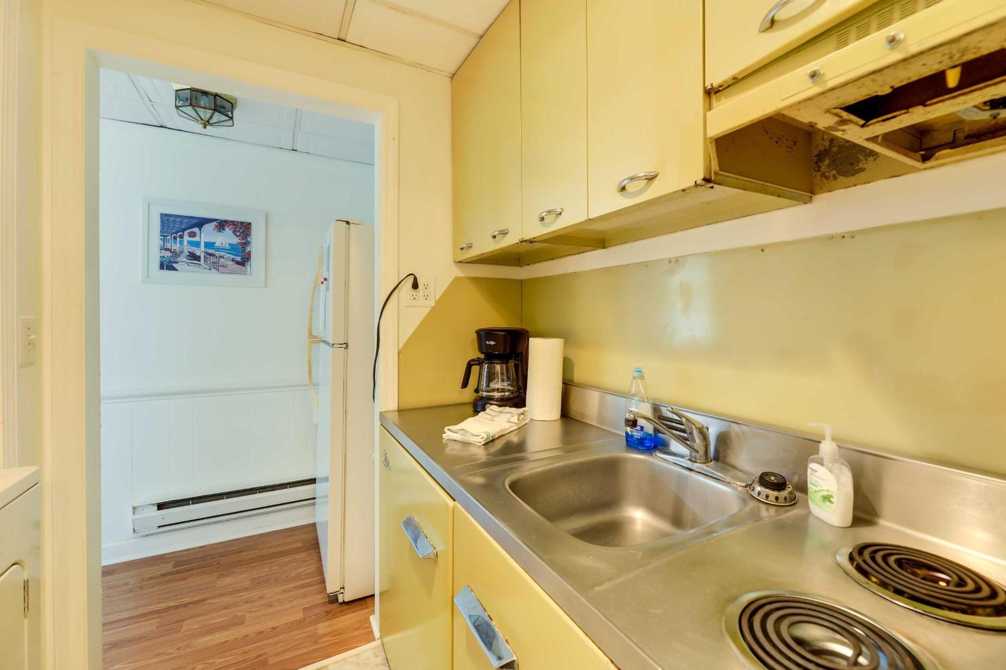 Hannahs Place - Quaint And Cozy Apt By The Beach! Emerald Isle Eksteriør billede